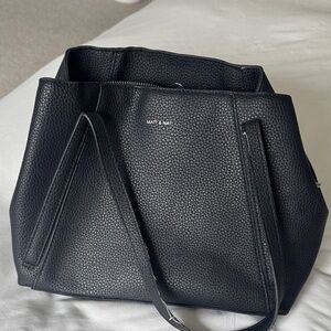 Matt & Nat Black Pebbled Shoulder Tote